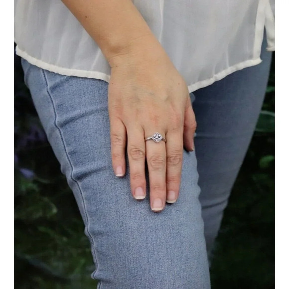 Sterling Silver Belle Fleur CZ Ring Size 9 1/4 Silpada - Picture 2 of 7